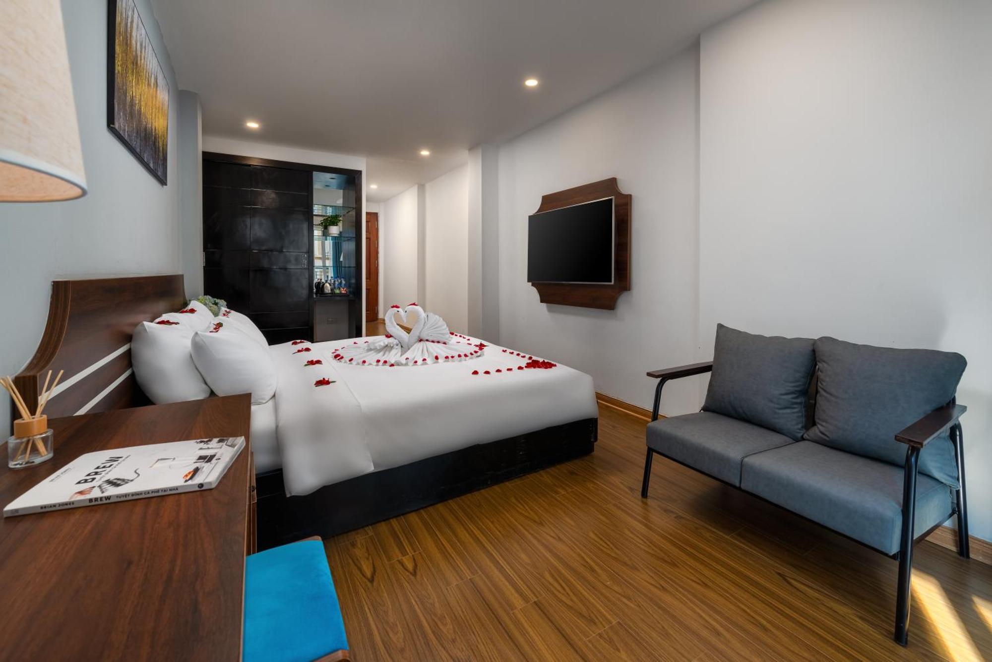 Astoria Hanoi Hotel & Travel Bagian luar foto