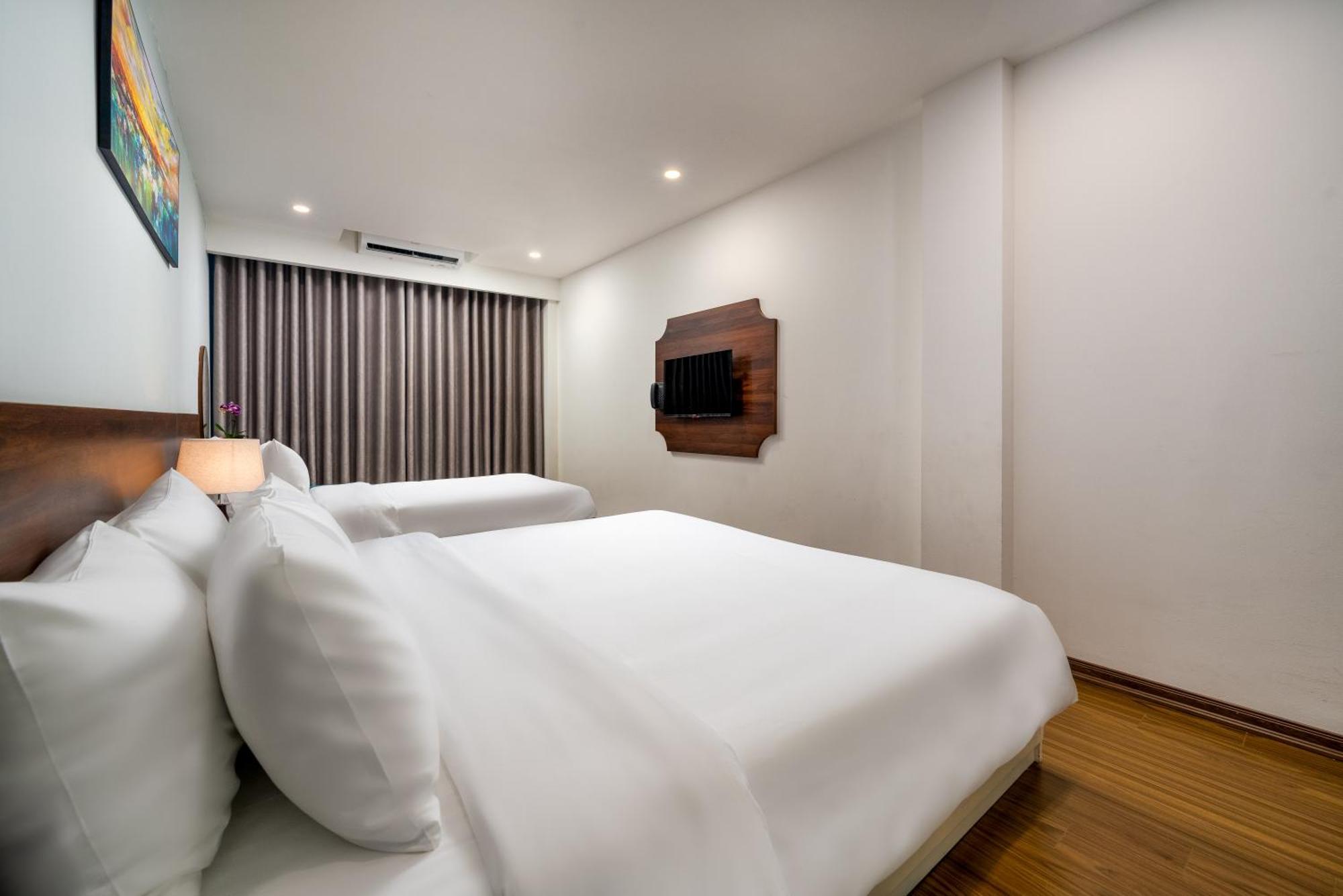 Astoria Hanoi Hotel & Travel Bagian luar foto