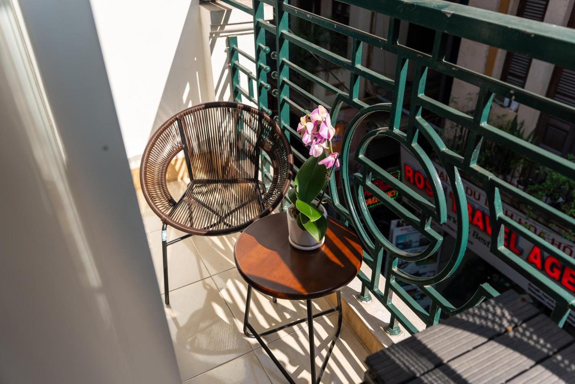Astoria Hanoi Hotel & Travel Bagian luar foto