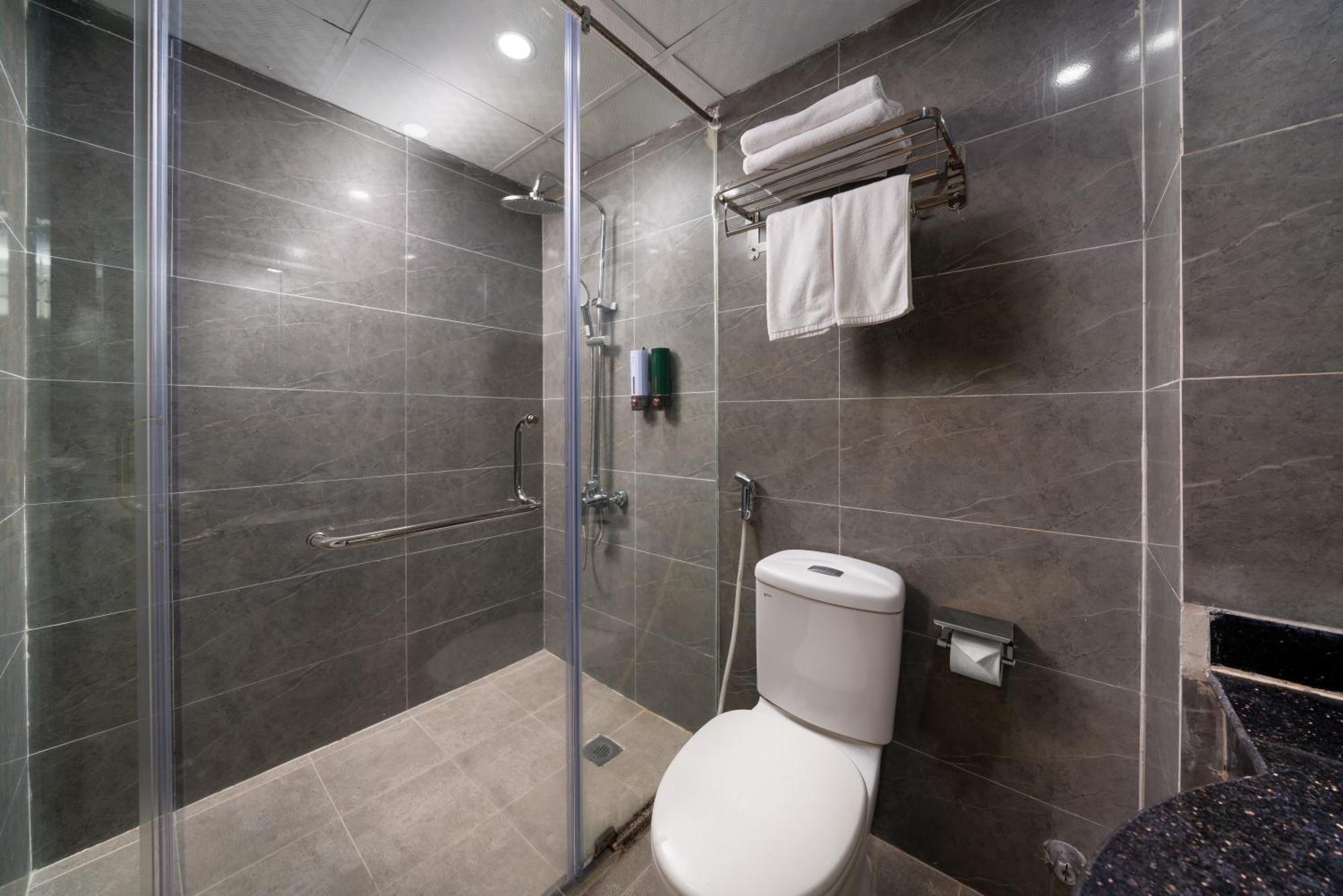 Astoria Hanoi Hotel & Travel Bagian luar foto